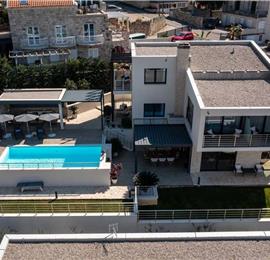 4 bedroom villa with pool and sea views near Dubrovnik sleeps 8